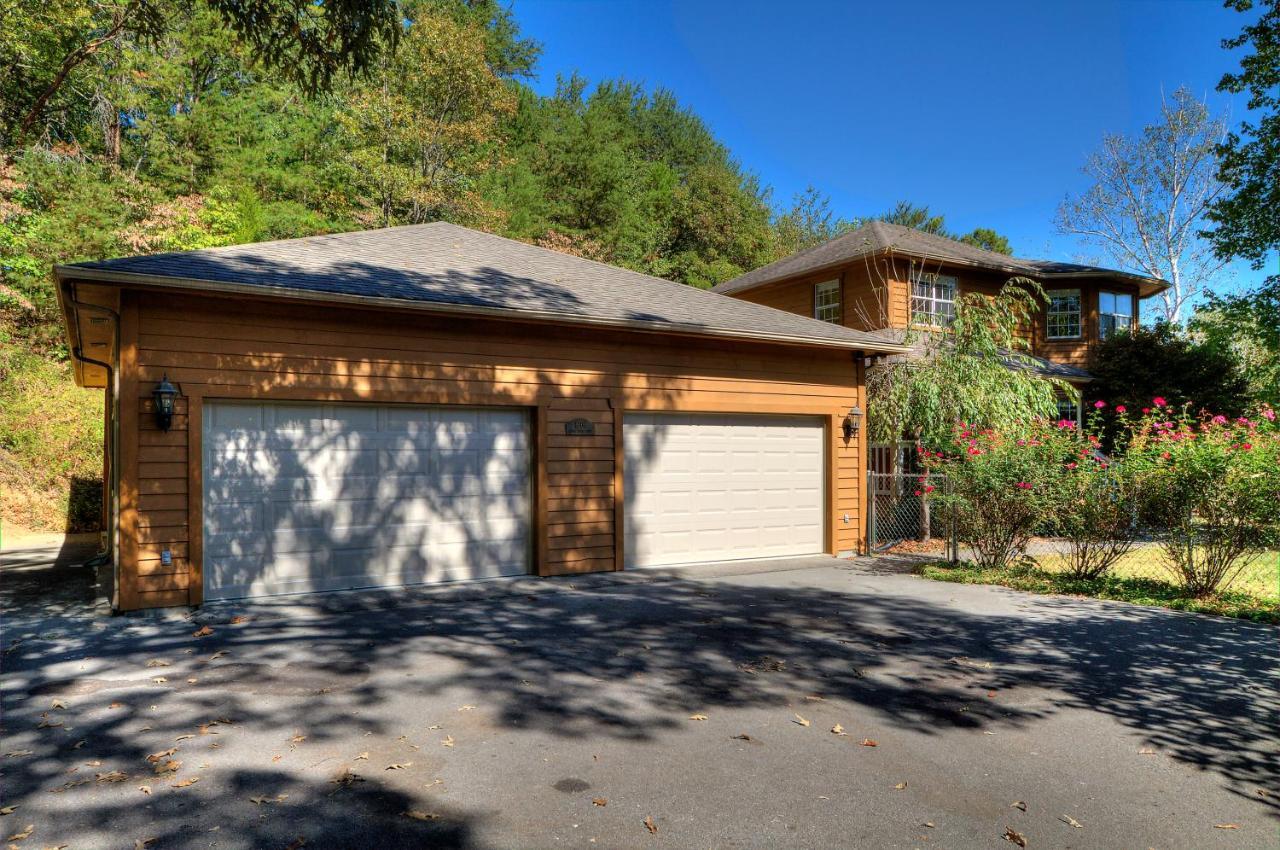 5Bedrooms*4King Beds*Outstanding Location*Hottub* 세비어빌 외부 사진