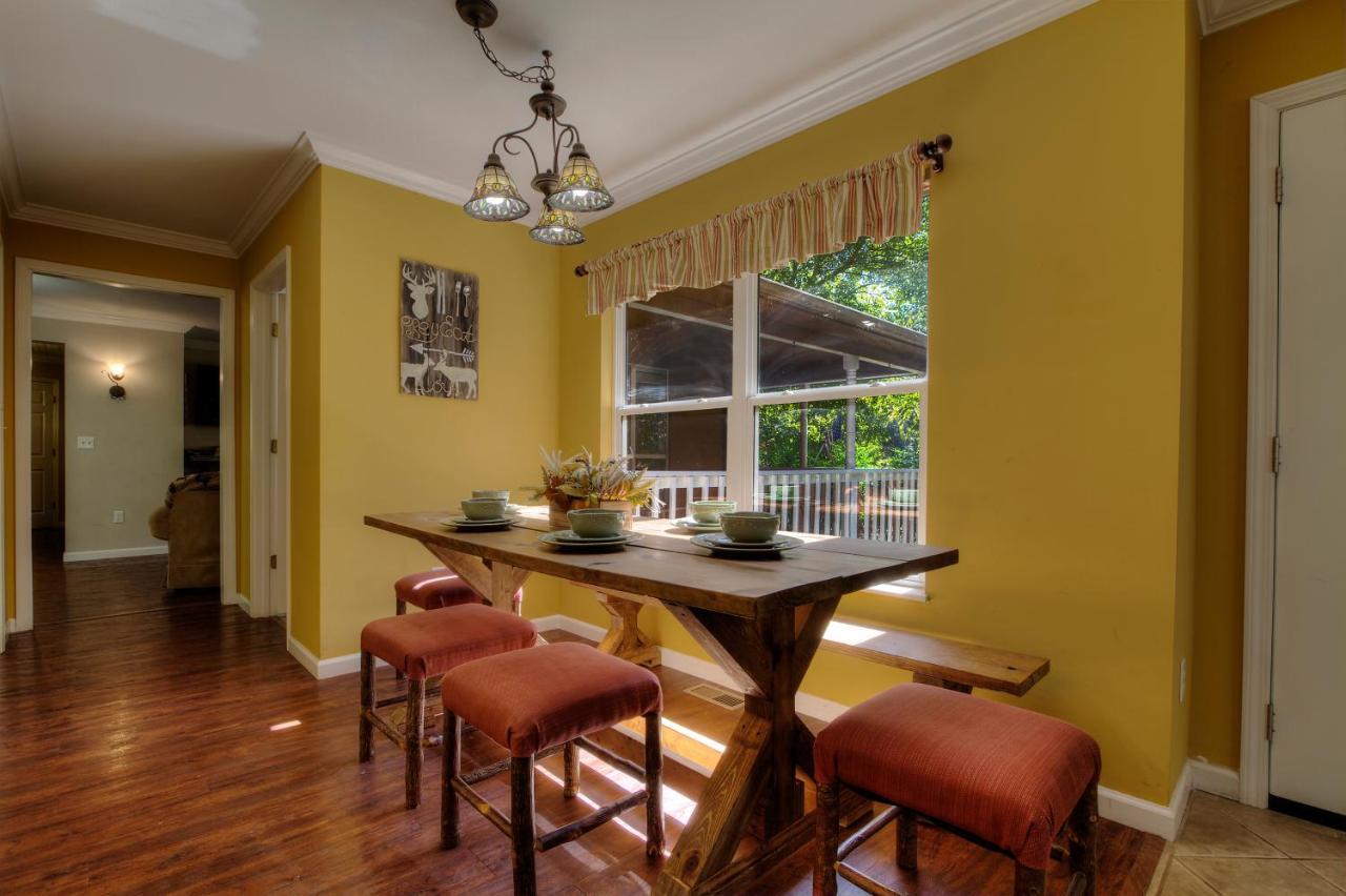 5Bedrooms*4King Beds*Outstanding Location*Hottub* 세비어빌 외부 사진