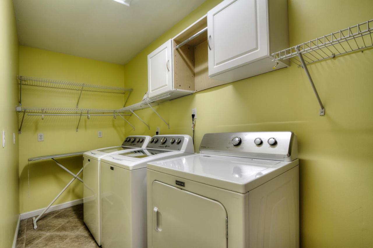 5Bedrooms*4King Beds*Outstanding Location*Hottub* 세비어빌 외부 사진