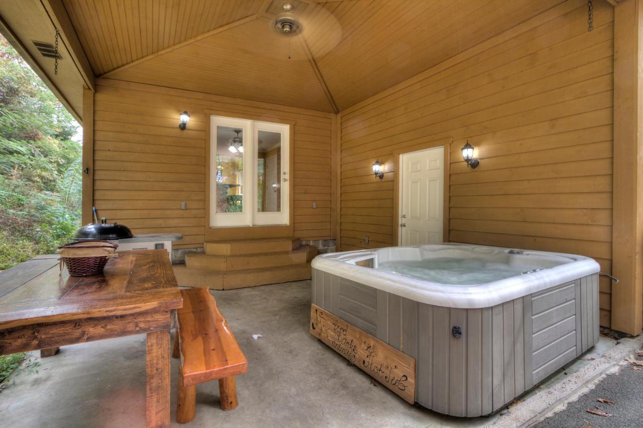 5Bedrooms*4King Beds*Outstanding Location*Hottub* 세비어빌 외부 사진